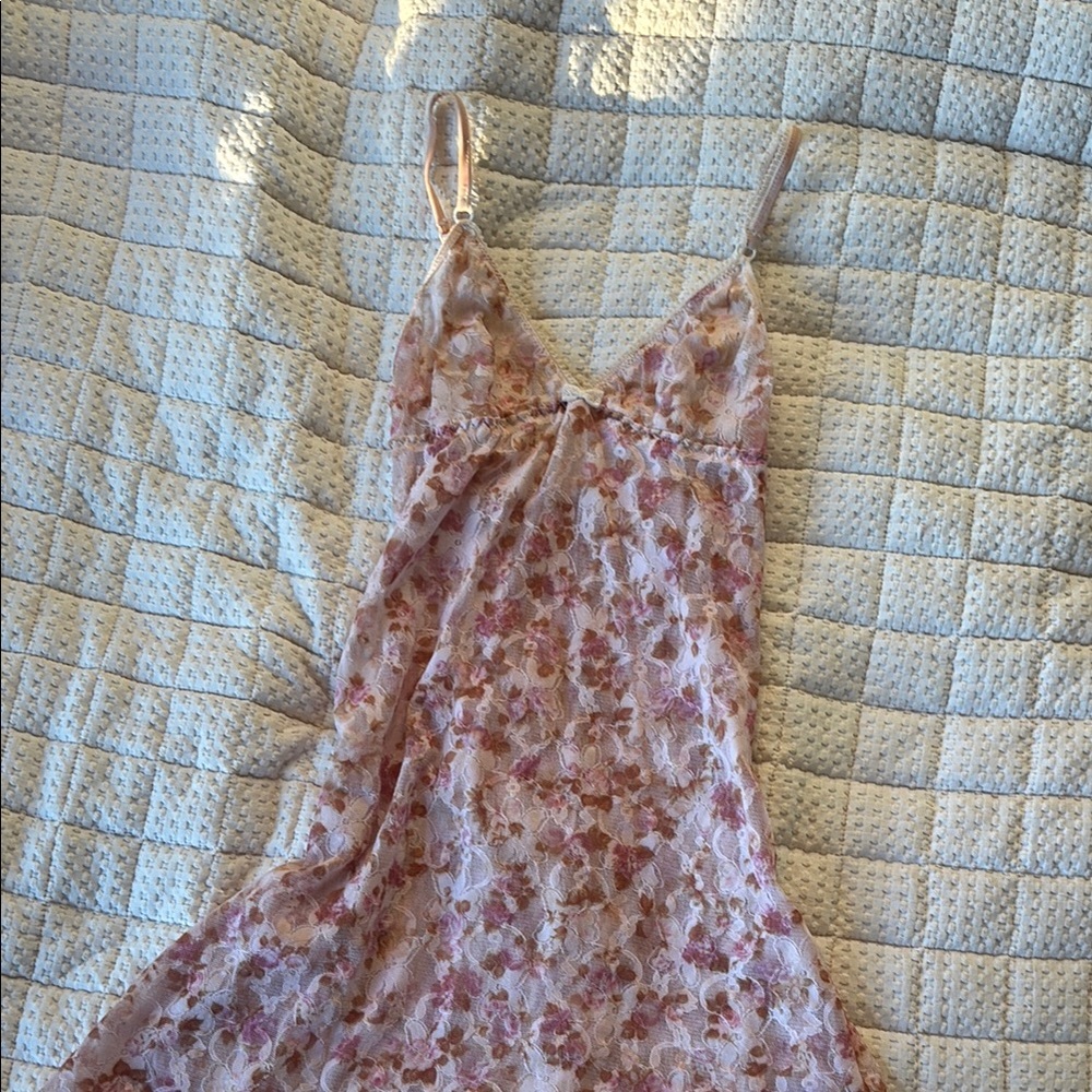Vintage Floral Lace Nightgown